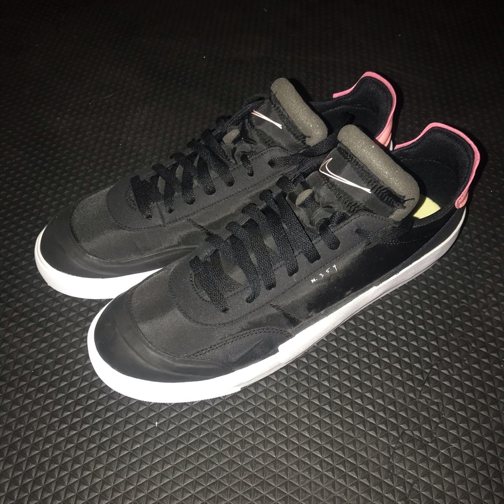 Nike Drop Type Casual Shoes
